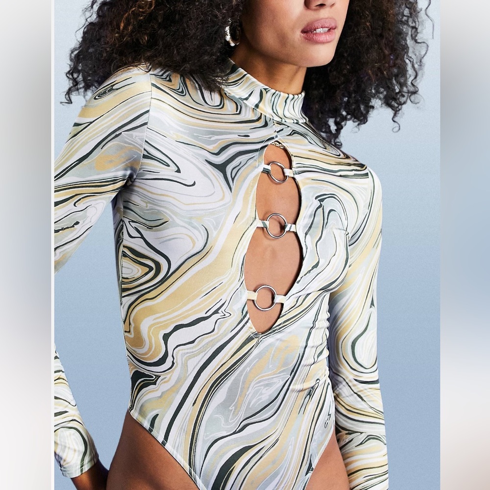 ASOS Design Swirl Printed Cutout Long Sleeve Mock Neck Bodysuit Top Size 14